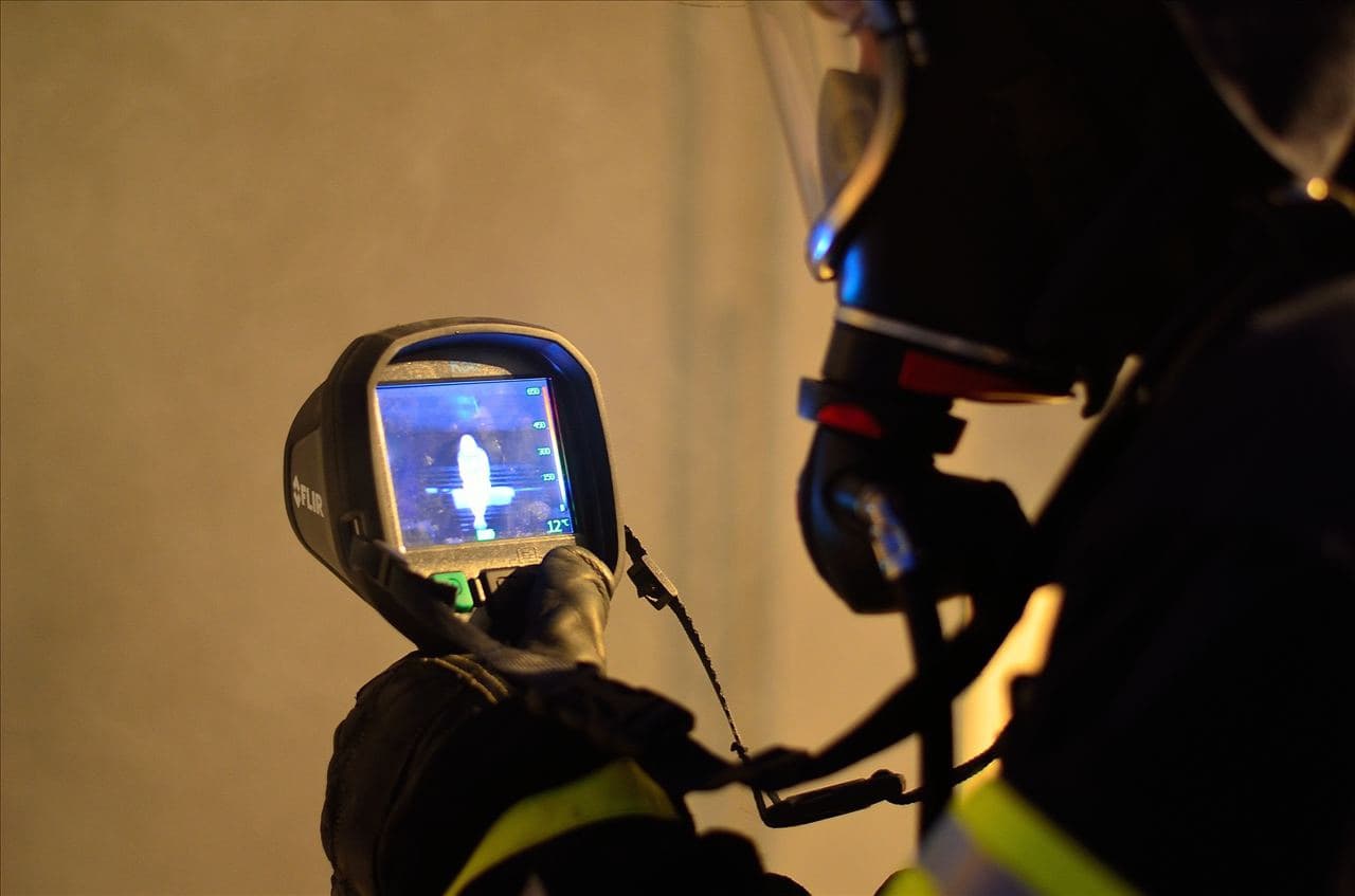 personal thermal imaging camera firefighting